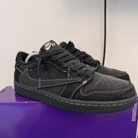 Nike jordan 1 low x travis scott
