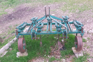 Estirpatore Erpice a 7 vomeri