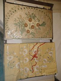 Corredo matrimoniale ricamato a mano vintage 