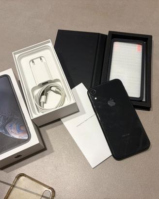 iPhone XR nero 64 GB