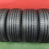 235 60 18 - 255 55 18 Gomme Estive Porsche Macan