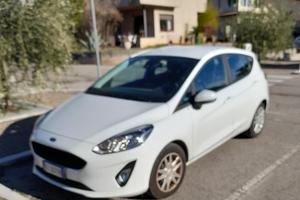 Auto Ford Fiesta 1.1 Connect