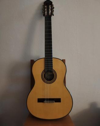 Chitarra Valencia revisionata
