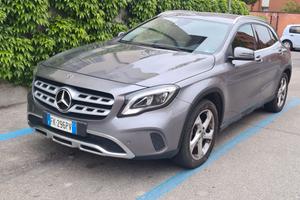 MERCEDES GLA 200 DIESEL