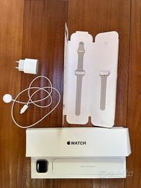 APPLE WATCH SE (2nd Gen) 40 mm