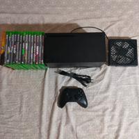 Xbox Series X 1TB + 14 giochi e un accessorio
