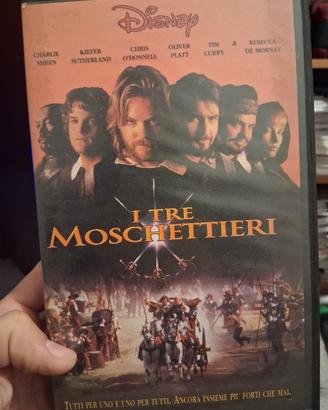 VHS I TRE MOSCHETTIERI - WALT DISNEY 1993.