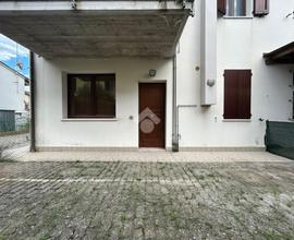 MONOLOCALE A RAVENNA