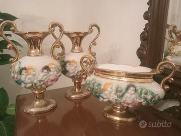 Set 3 pezzi in ceramica stile Capodimonte e putto