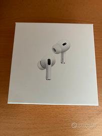 Apple AirPods Pro con Custodia di Ricarica