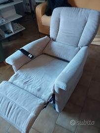 Poltrona alzapersona 