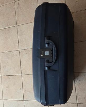set di due valigie rigide  Delsey