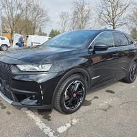 DS 7 Crossback 1.5bluehdi 130cv performance line 