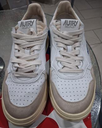 Autry Mendalist 
