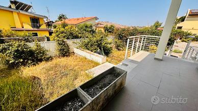 PORZIONE DI QUADRIFAMILIARE A ROMA