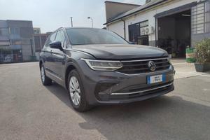 VW Tiguan 2.0 TDI 150cv DSG Business