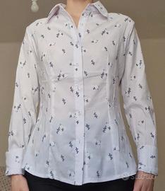 vestiti, maglie, top, pantaloni/pantaloncini