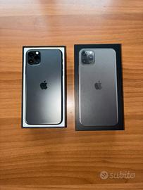 iPhone 11 Pro Max da 256GB  - trattabile