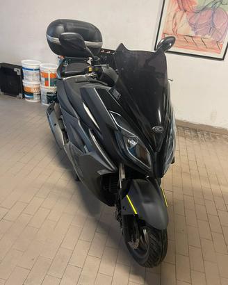 Kymco K-XCT 300 - 19.000km accessoriato, perfetto