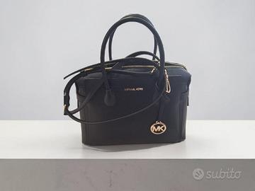 Borsa michael kors nera pelle martellata