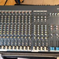 mixer sound craft Spirit folio 20 