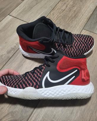 Scarpe basket Nike KD Trey 5 VIII taglia 42,5