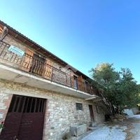 CASA SEMINDIPENDENTE A GUBBIO