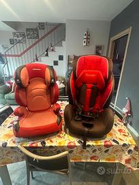 due sggiolini auto isofix