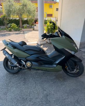 Tmax 500 2008