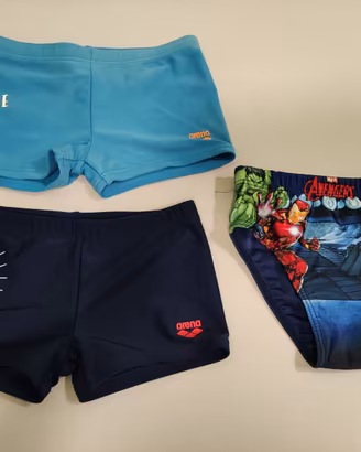 Set di tre costumi bambino Arena Marvel taglia 3-4
