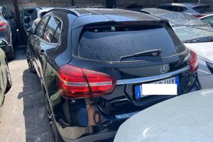 Mercedes-benz GLA 200 d Automatic Premium