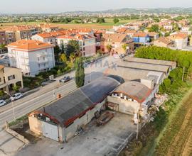 Locale Commerciale - Monte San Vito