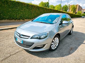 Opel Astra 1.7 CDTI 130CV 5 porte Cosmo