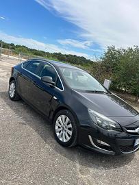 OPEL ASTRA COSMO 1.6CDTI UNICO PROPRIETARIO