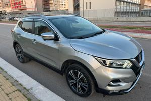 NISSAN QUASQAI VERSIONE TEKNA PLUS