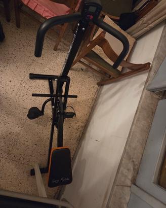 attrezzo fitness total power crunch con display