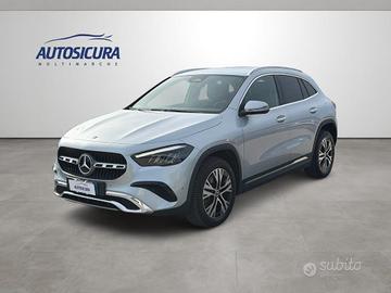 MERCEDES-BENZ GLA 220 d Automatic 4Matic Progres