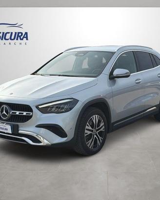 MERCEDES-BENZ GLA 220 d Automatic 4Matic Progres