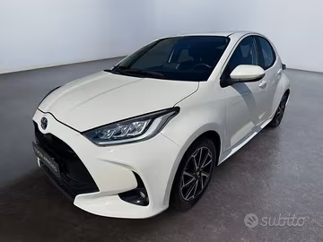Toyota Yaris Hybrid Trend MY22