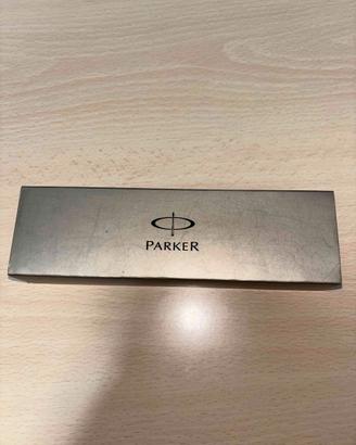 Penna a sfera Parker nuova con scatola originale