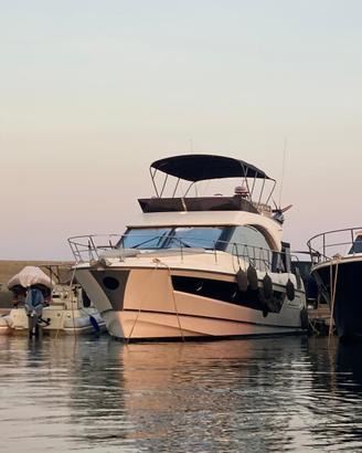 Beneteau MONTE CARLO 52 Flybridge