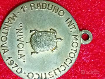 medaglia Moto club Mantova 1 raduno Nivola 1970