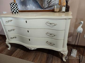 comò in legno
