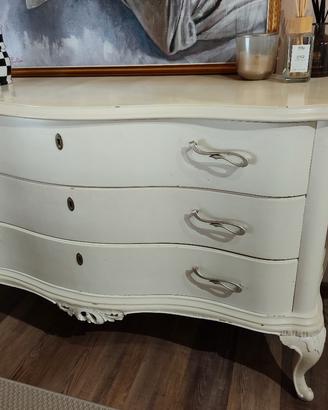 comò in legno