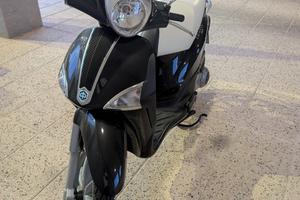 Piaggio Liberty 125 (2009) Pari al nuovo.
