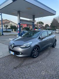 RENAULT Clio 4ª serie - 2016