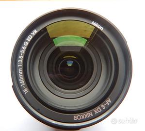 Obiettivo reflex af-s 3.5-5.6G 18/140 Nikkor DX