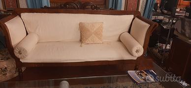 Divano antico