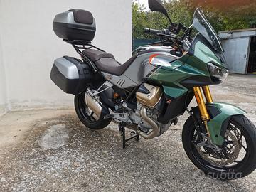 Moto Guzzi V100S - 2024