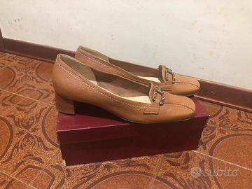 Scarpe donna tacco basso Majora 38 come nuove